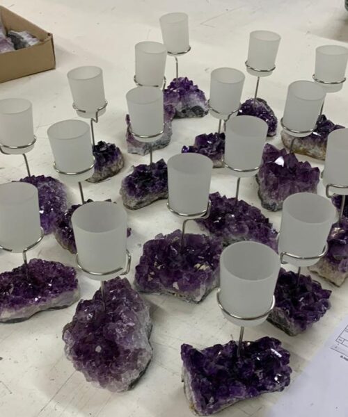 Alternative view of Premium A Grade Amethyst Cluster Druzy Candle / 1 Cup Tealight Holders - 750g - W10xH17cm