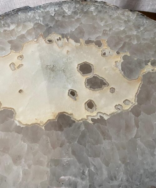 Premium Agate Geode Table 2 – 15kg - (Glass 60cm) L53xW38cm Druzy Cluster Grey White Crystal Quartz - Image 10