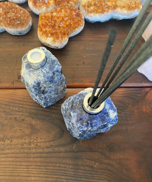 High Quality Sodalite Quartz Blue Crystal Gemstone Reed Diffuser 12cm Height x 9cm Width 1100g - Image 4
