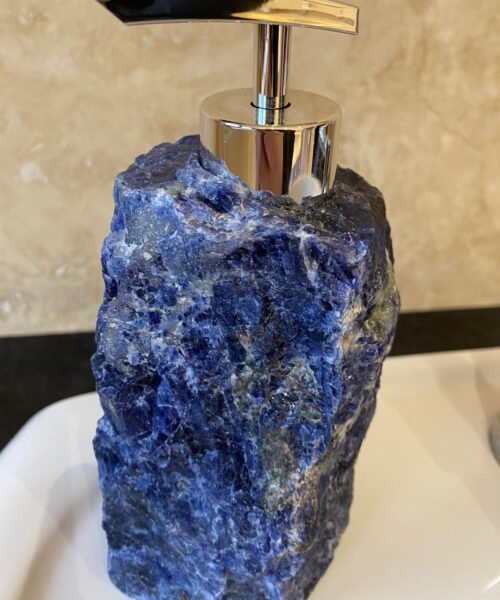 High Quality Sodalite Quartz Blue Crystal Gemstone Soap Dispenser 18cm Height x 10.5cm width 1600g - Image 4