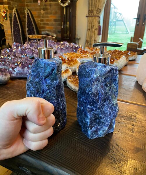 High Quality Sodalite Quartz Blue Crystal Gemstone Soap Dispenser 18cm Height x 10.5cm width 1600g - Image 6