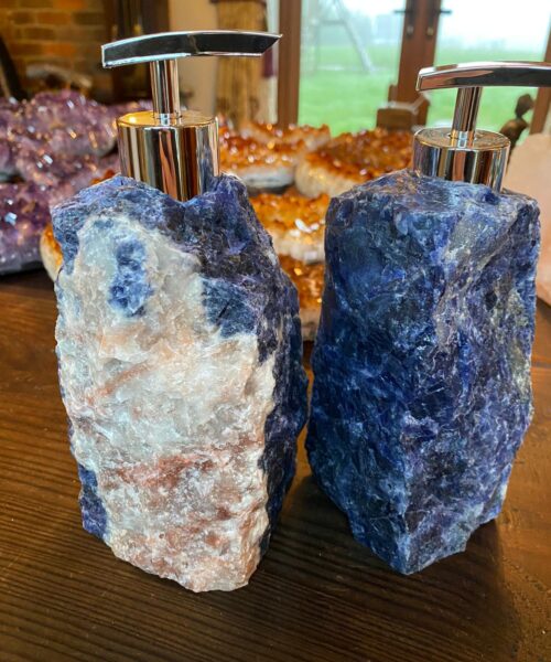 High Quality Sodalite Quartz Blue Crystal Gemstone Soap Dispenser 18cm Height x 10.5cm width 1600g - Image 8