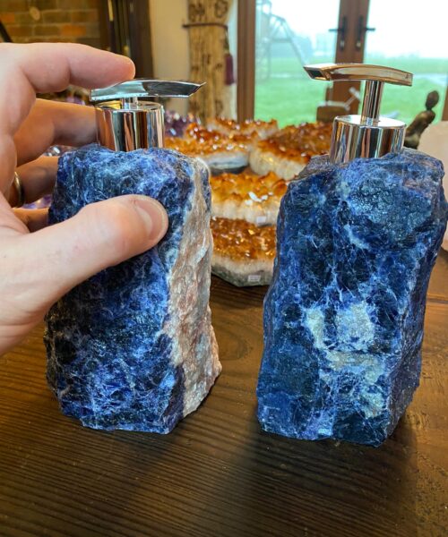 High Quality Sodalite Quartz Blue Crystal Gemstone Soap Dispenser 18cm Height x 10.5cm width 1600g - Image 10
