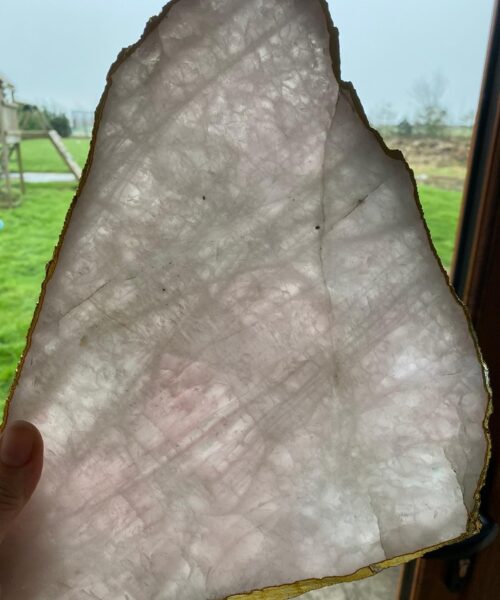 Large Premium Rose Quartz Natural Shape Gold Edge Platter 2 / Cheeseboard / Tray / Sign Board L28xW25xD1cm - 1364g - Image 12