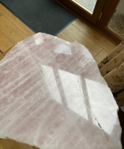 Large Premium Rose Quartz Natural Shape Natural Edge Platter 2 / Cheeseboard / Tray / Sign Board L20xW20xD1cm - 947g - Image 9