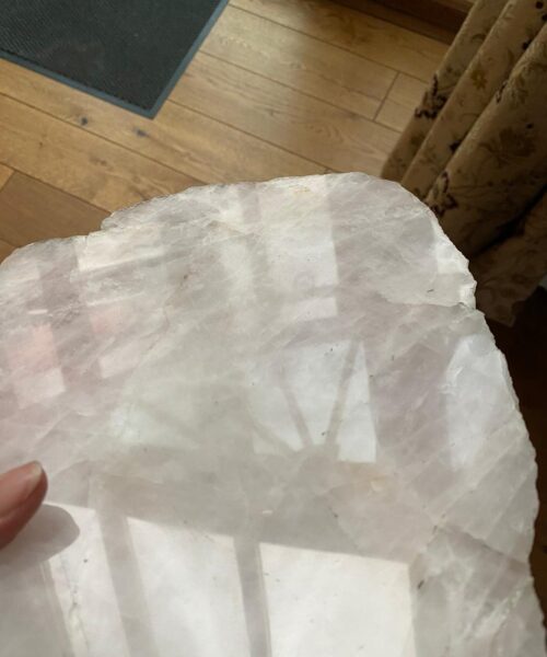 Large Premium Rose Quartz Natural Shape Natural Edge Platter 3 / Cheeseboard / Tray / Sign Board L27xW22xD1cm - 1266g - Image 8