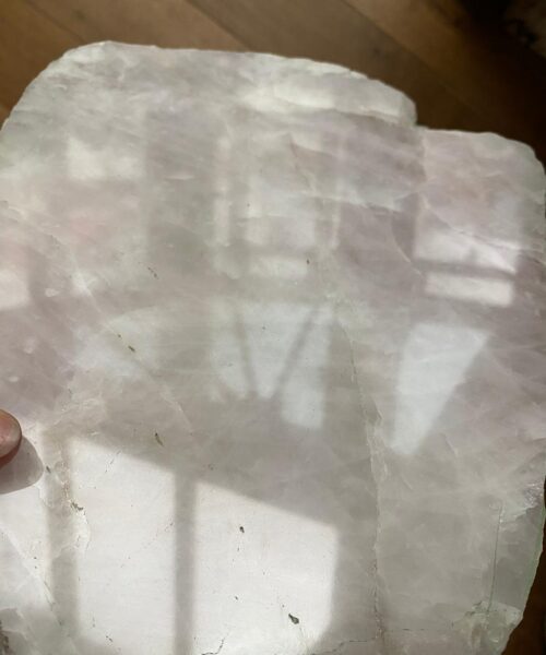 Large Premium Rose Quartz Natural Shape Natural Edge Platter 3 / Cheeseboard / Tray / Sign Board L27xW22xD1cm - 1266g - Image 9
