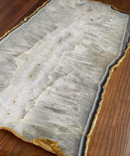Large Premium White Agate Natural Shape 24ct Gold Edge Platter 1 / Cheeseboard / Tray / Sign Board L27xW18xD1cm – 1351g - Image 4