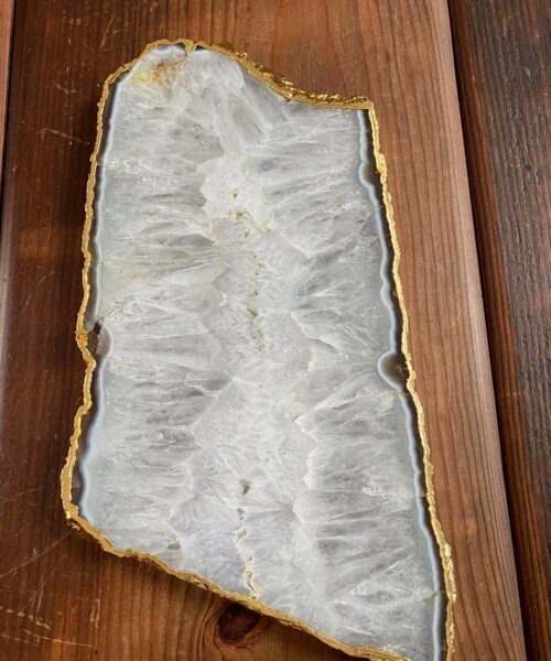Large Premium White Agate Natural Shape 24ct Gold Edge Platter 3 / Cheeseboard / Tray / Sign Board L30xW16xD1cm – 1128g