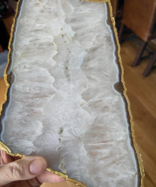 Large Premium White Agate Natural Shape 24ct Gold Edge Platter 3 / Cheeseboard / Tray / Sign Board L30xW16xD1cm – 1128g - Image 12