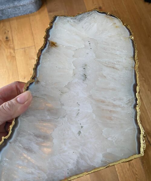 Large Premium White Agate Natural Shape 24ct Gold Edge Platter 3 / Cheeseboard / Tray / Sign Board L30xW16xD1cm – 1128g - Image 13