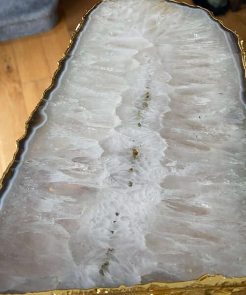 Large Premium White Agate Natural Shape 24ct Gold Edge Platter 4 / Cheeseboard / Tray / Sign Board L29xW15xD1cm – 1196g - Image 13