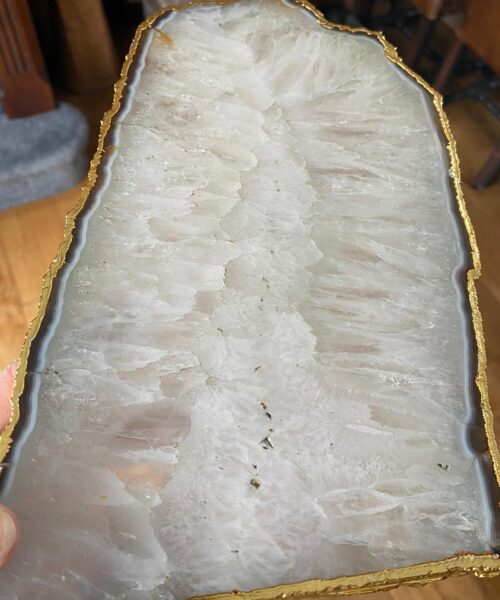 Large Premium White Agate Natural Shape 24ct Gold Edge Platter 5 / Cheeseboard / Tray / Sign Board L28xW16xD1cm – 1182g - Image 12
