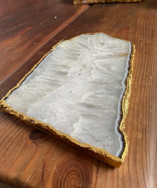 Alternative view of Large Premium White Agate Natural Shape 24ct Gold Edge Platter 5 / Cheeseboard / Tray / Sign Board L28xW16xD1cm – 1182g