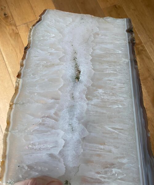 Large Premium White Agate Natural Shape Natural Edge Platter 1 / Cheeseboard / Tray / Sign Board L31xW19xD1cm – 1718g - Image 13