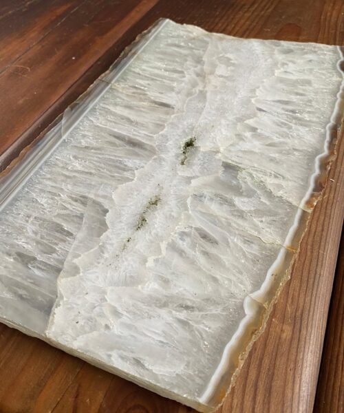 Large Premium White Agate Natural Shape Natural Edge Platter 1 / Cheeseboard / Tray / Sign Board L31xW19xD1cm – 1718g - Image 3