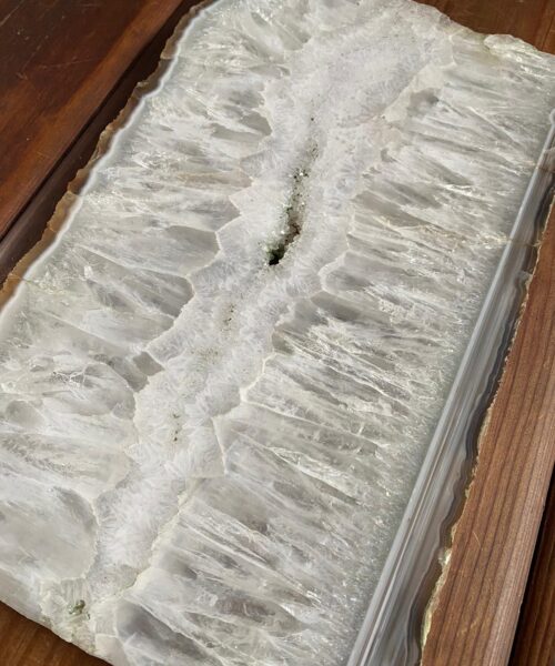 Large Premium White Agate Natural Shape Natural Edge Platter 1 / Cheeseboard / Tray / Sign Board L31xW19xD1cm – 1718g - Image 7