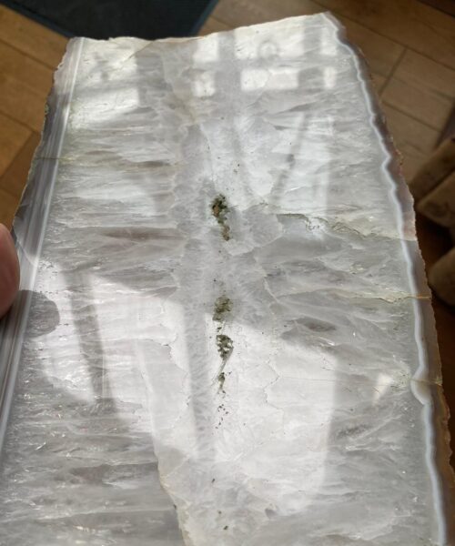 Large Premium White Agate Natural Shape Natural Edge Platter 1 / Cheeseboard / Tray / Sign Board L31xW19xD1cm – 1718g - Image 10