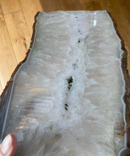 Large Premium White Agate Natural Shape Natural Edge Platter 2 / Cheeseboard / Tray / Sign Board L28xW19xD1cm – 1444g - Image 12