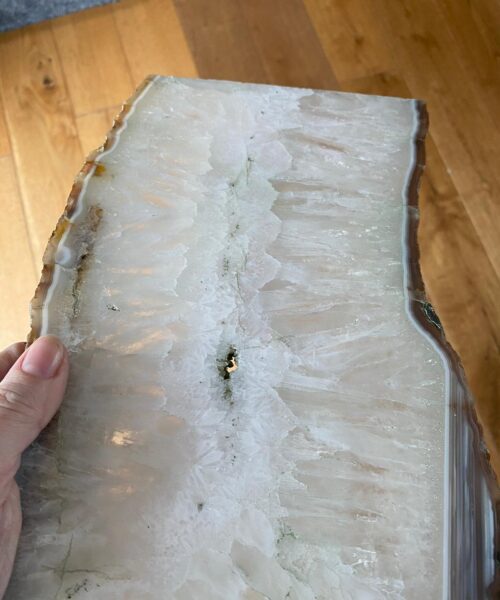 Large Premium White Agate Natural Shape Natural Edge Platter 2 / Cheeseboard / Tray / Sign Board L28xW19xD1cm – 1444g - Image 13