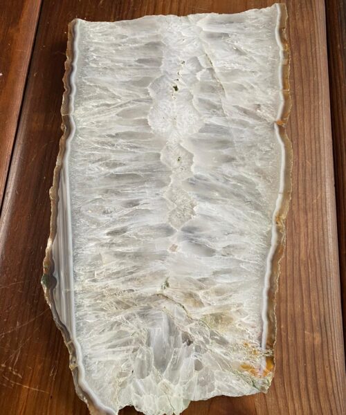 Large Premium White Agate Natural Shape Natural Edge Platter 3 / Cheeseboard / Tray / Sign Board L29xW16xD1cm – 1281g