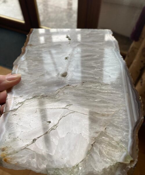 Large Premium White Agate Natural Shape Natural Edge Platter 3 / Cheeseboard / Tray / Sign Board L29xW16xD1cm – 1281g - Image 8