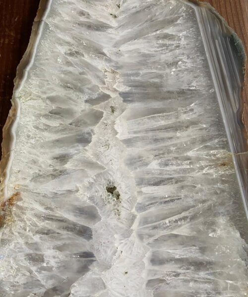 Large Premium White Agate Natural Shape Natural Edge Platter 5 / Cheeseboard / Tray / Sign Board L34xW18xD1cm – 1514g - Image 3