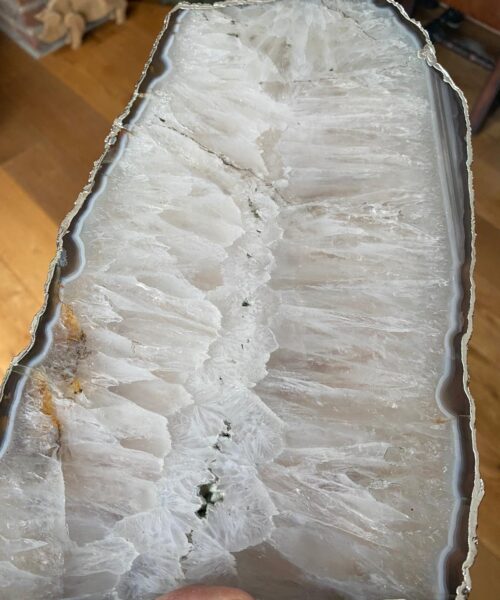 Large Premium White Agate Natural Shape Silver Edge Platter 1 / Cheeseboard / Tray / Sign Board L29xW16xD1cm – 1279g - Image 13
