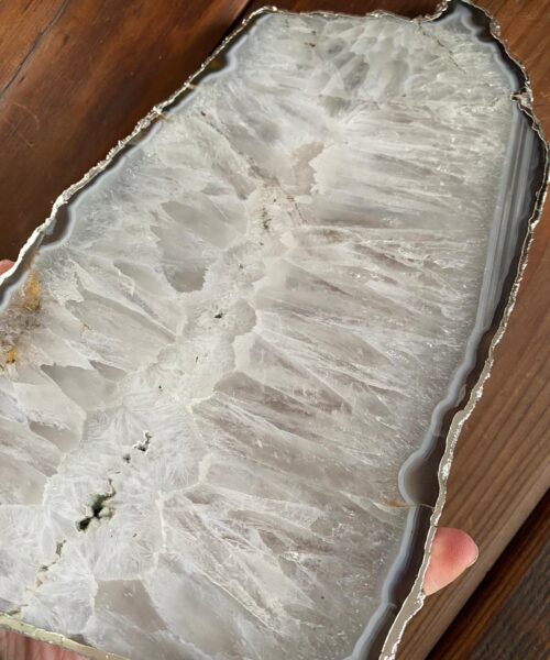 Large Premium White Agate Natural Shape Silver Edge Platter 1 / Cheeseboard / Tray / Sign Board L29xW16xD1cm – 1279g - Image 8