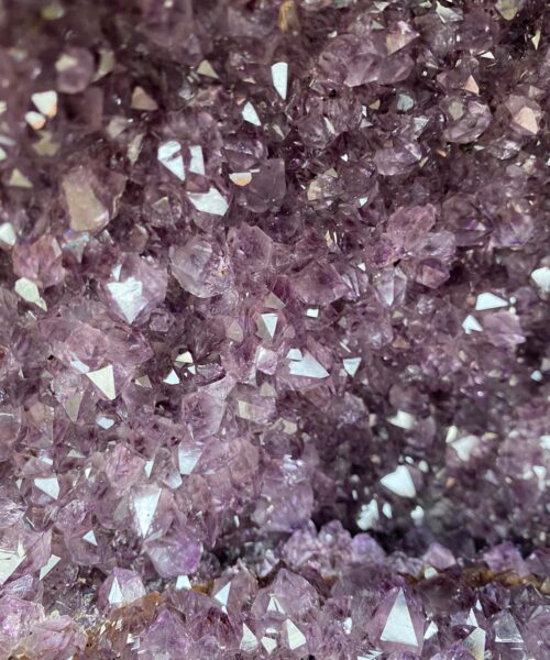 Amethyst Crystal Geode 497 Premium Queen Grade 16.18kg – H22xW32xD18cm - Image 9