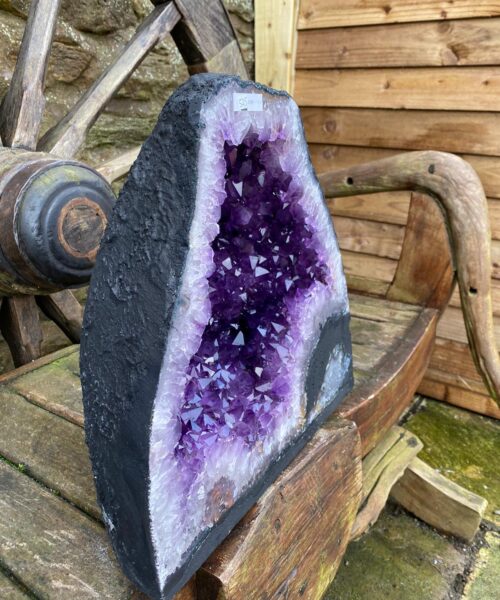Amethyst Crystal Geode 525 Premium Queen Grade 26.1kg – H37xW38xD19cm - Image 3