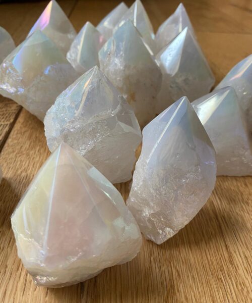 Premium Angel Aura Crystal Clear Quartz Point Tower approx. 200-300g - H8 x W7cm - Image 3