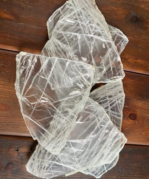 Clear Quart Natural Edge