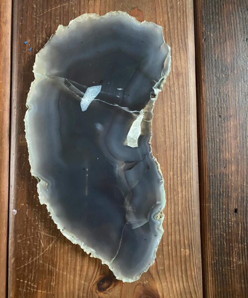 Large Premium Grey Agate Natural Shape Natural Edge Platter 2 / Cheeseboard / Tray / Sign Board L32xW17xD1cm – 1219g - Image 6