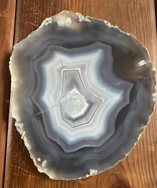 Alternative view of Large Premium Grey Agate Natural Shape Natural Edge Platter 4 / Cheeseboard / Tray / Sign Board L25xW22xD1cm – 1214g