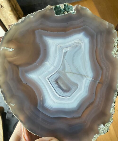 Large Premium Grey Agate Natural Shape Natural Edge Platter 4 / Cheeseboard / Tray / Sign Board L25xW22xD1cm – 1214g - Image 15