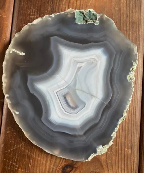 Large Premium Grey Agate Natural Shape Natural Edge Platter 4 / Cheeseboard / Tray / Sign Board L25xW22xD1cm – 1214g - Image 6