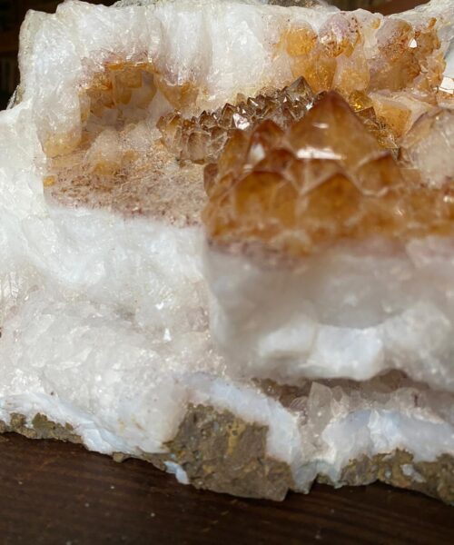 Premium High Grade Special Citrine Druzy 4 Mini Geode Cluster Piece 5.886g H13xW27xD18cm - Image 10