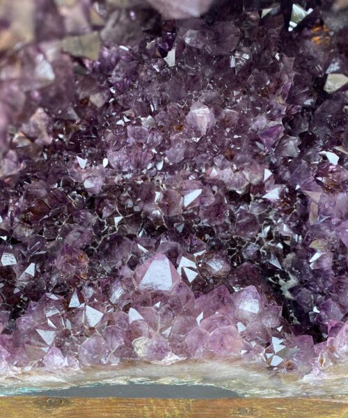 Amethyst Crystal Geode 586 Premium Queen Grade 13.25kg H26xW25xD20cm - Image 5