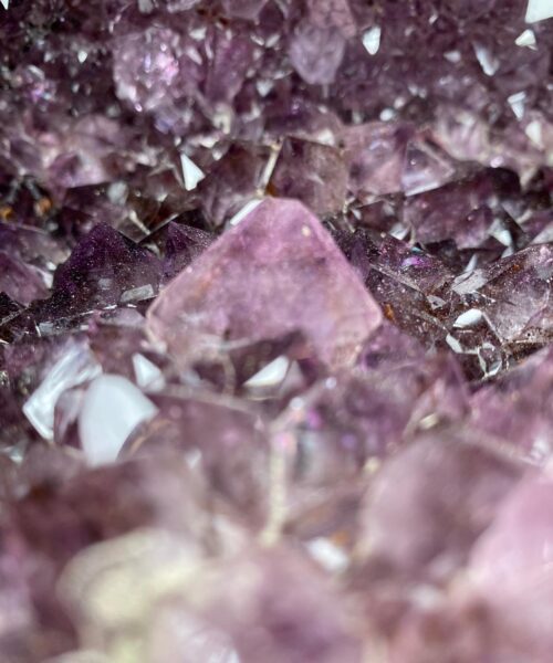 Amethyst Crystal Geode 586 Premium Queen Grade 13.25kg H26xW25xD20cm - Image 7