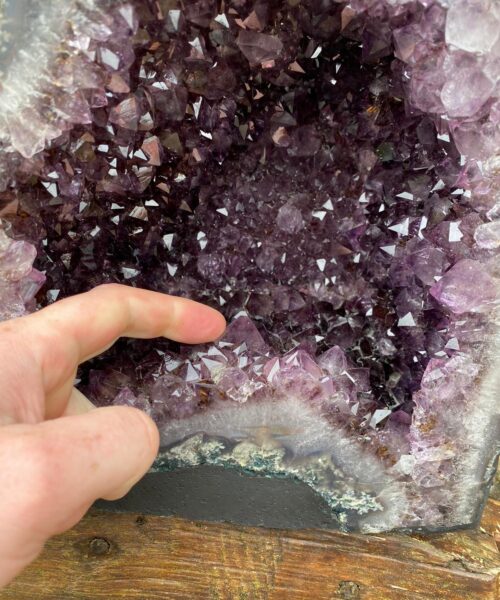 Amethyst Crystal Geode 586 Premium Queen Grade 13.25kg H26xW25xD20cm - Image 8