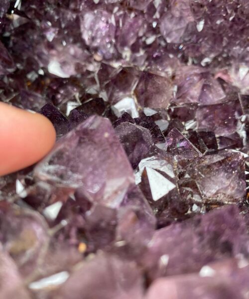 Amethyst Crystal Geode 586 Premium Queen Grade 13.25kg H26xW25xD20cm - Image 9