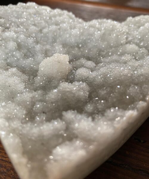 Alternative view of Large White Amethyst Heart 2 White Quartz Geode Crystal Gift 1.103kg - H16xW16xD5cm