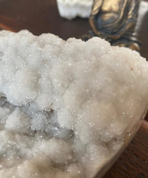 HUGE White Amethyst Heart 5 White Quartz Geode Crystal Gift 2.625kg - H28xW16xD10cm - Image 4