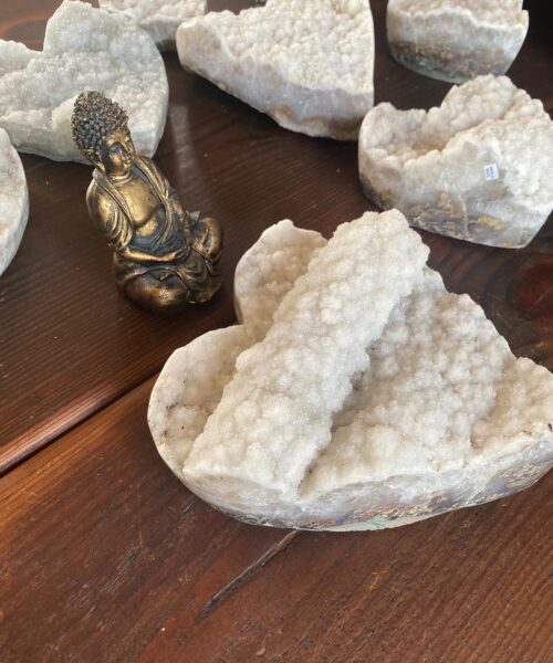HUGE White Amethyst Heart 5 White Quartz Geode Crystal Gift 2.625kg - H28xW16xD10cm - Image 7