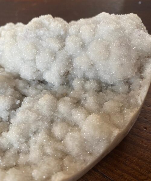 Large White Amethyst Heart 6 White Quartz Geode Crystal Gift 1.129kg - H14xW15xD5.5cm - Image 4