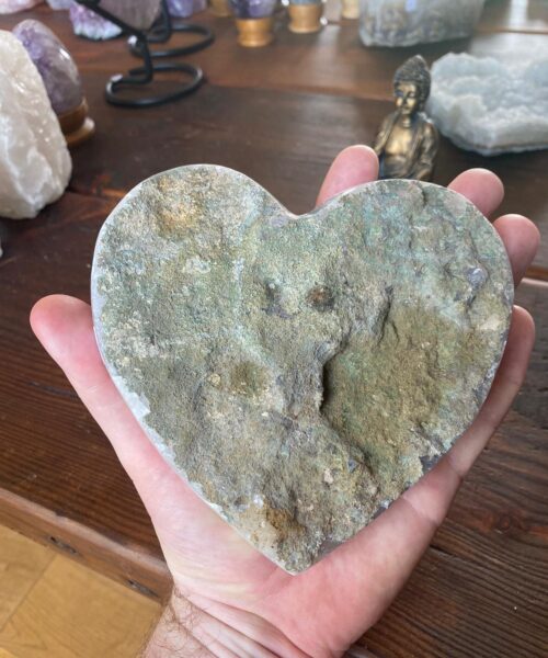 Large White Amethyst Heart 6 White Quartz Geode Crystal Gift 1.129kg - H14xW15xD5.5cm - Image 7