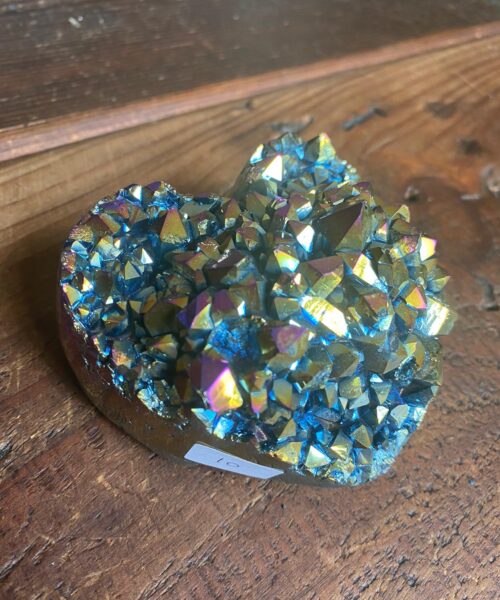 Alternative view of Rainbow Quartz Heart 10, Aura, Titanium, Cluster, Crystal, Gemstone 509g – H9xW9xD6cm