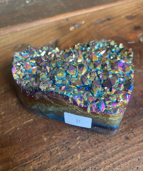 Alternative view of Rainbow Quartz Heart 11, Aura, Titanium, Cluster, Crystal, Gemstone 498g – H9xW10xD4.5cm