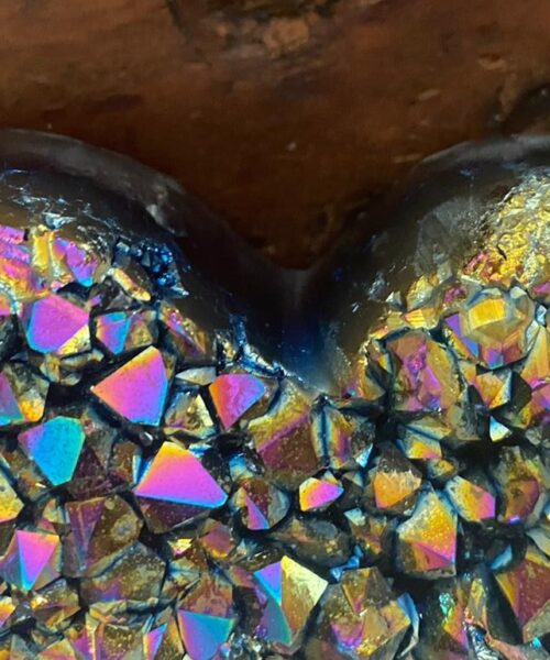 Rainbow Quartz Heart 11, Aura, Titanium, Cluster, Crystal, Gemstone 498g – H9xW10xD4.5cm - Image 4
